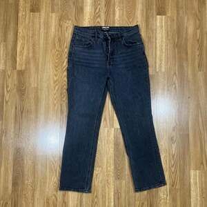 Kirkland Signature Women's Black High-Waisted Straight Leg Jeans Size 8